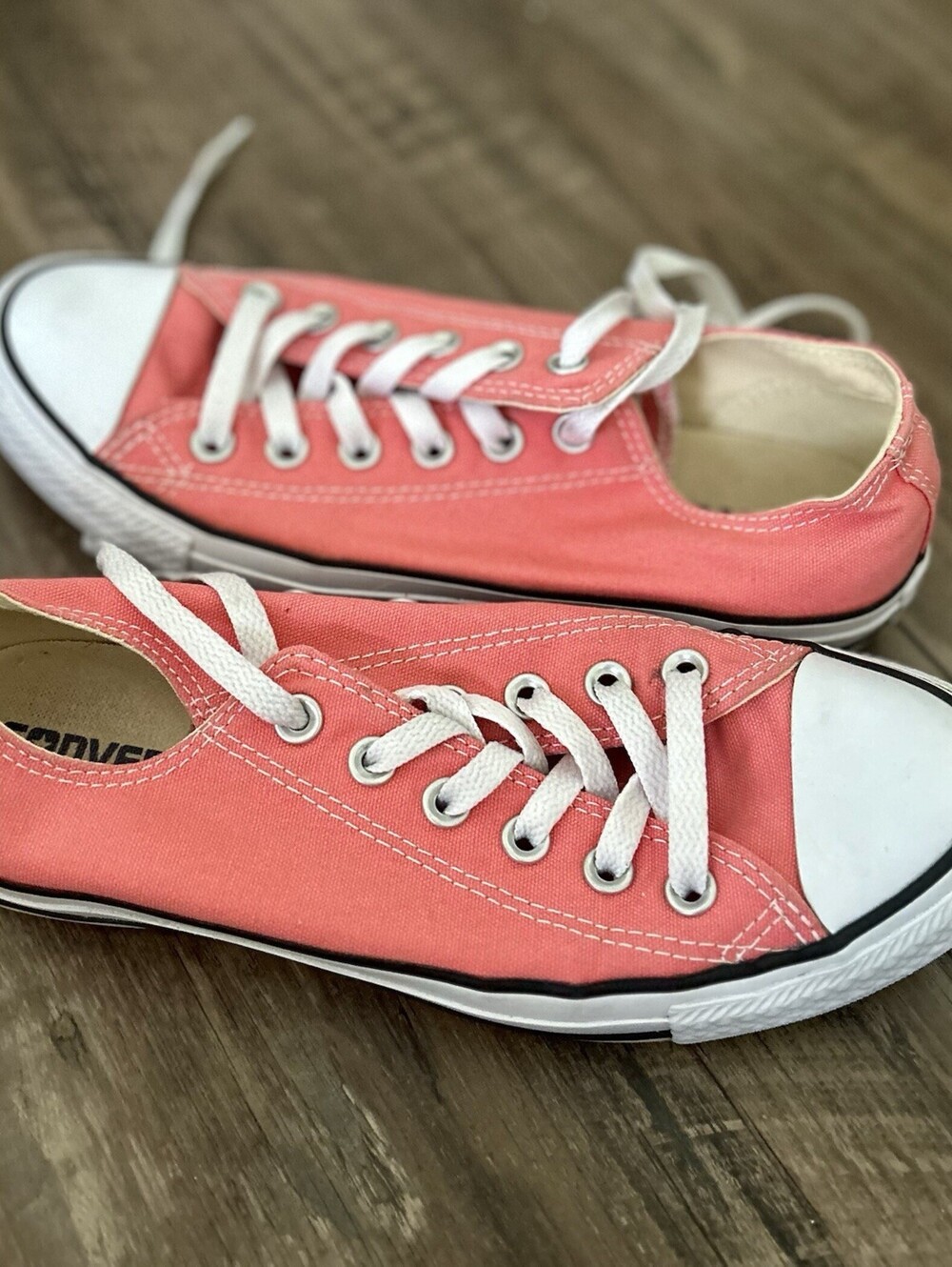 Converse Chuck Taylor All Star Unisex Pink Sneakers Shoes - Women’s 8, Men’s 6 - Picture 7 of 7